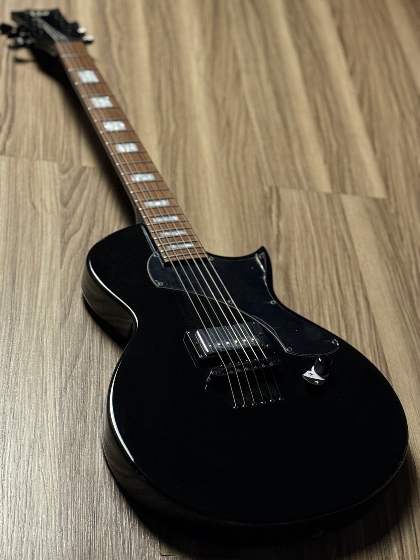 ESP LTD EC-201FT In Black