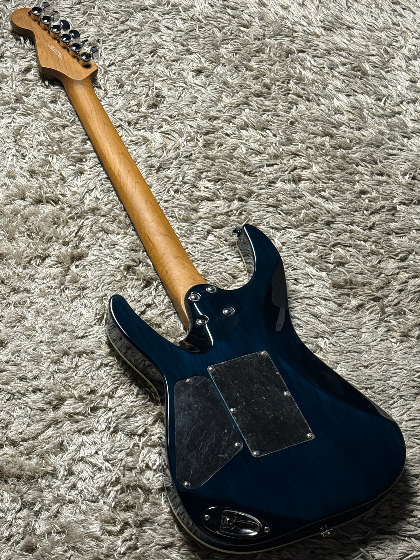 Charvel Pro-Mod Plus Dinky DK24 HSS QM in Blue Curaçao ICC250000 (USED)