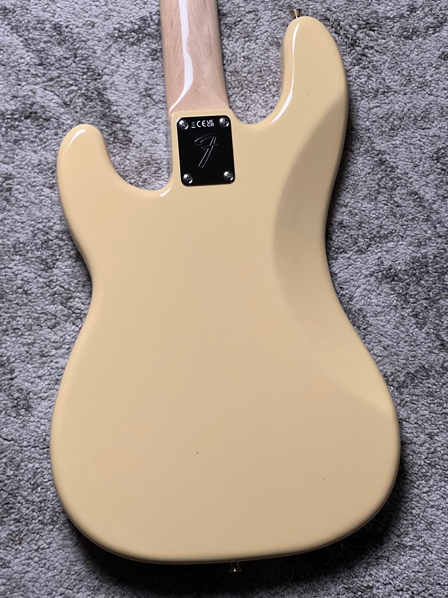 Fender Japan Traditional 70s Precision Bass with RW FB in Vintage White JD26002819