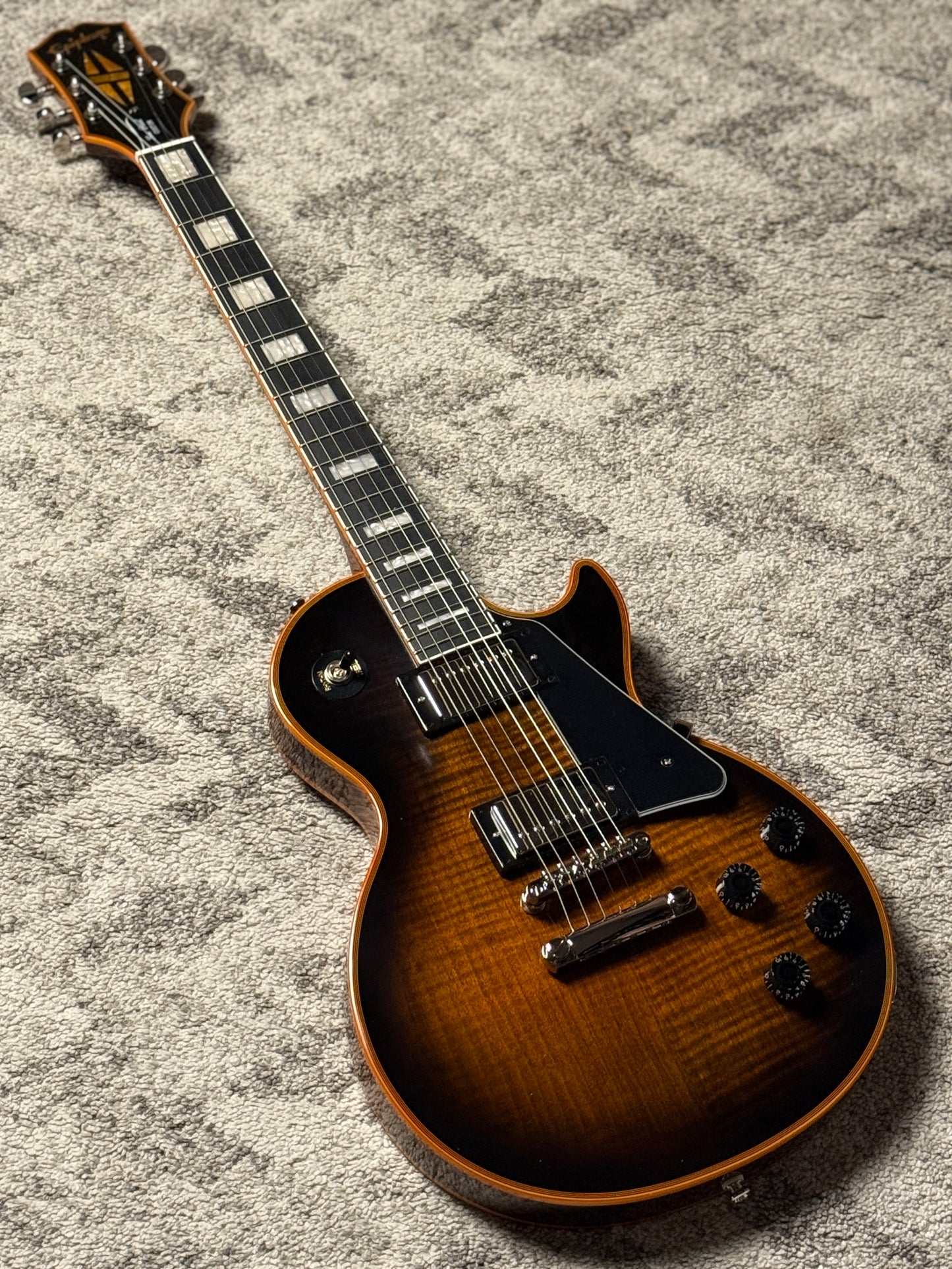 Epiphone Les Paul Custom Widow in Orange Burst