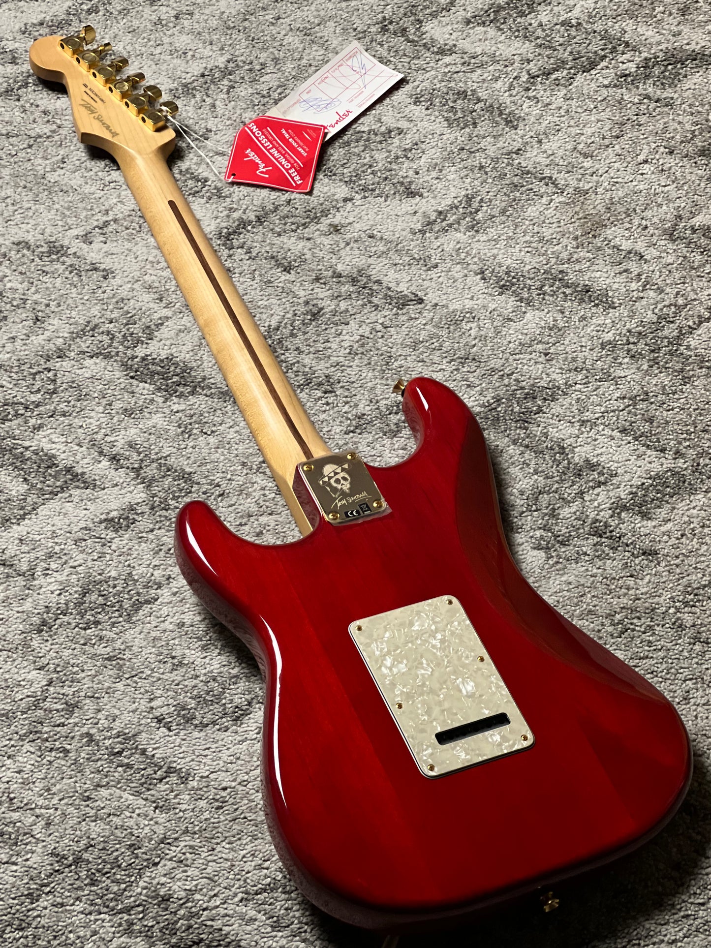 Fender Tash Sultana Stratocaster With Maple FB In Transparent Cherry MX20054061 (USED)