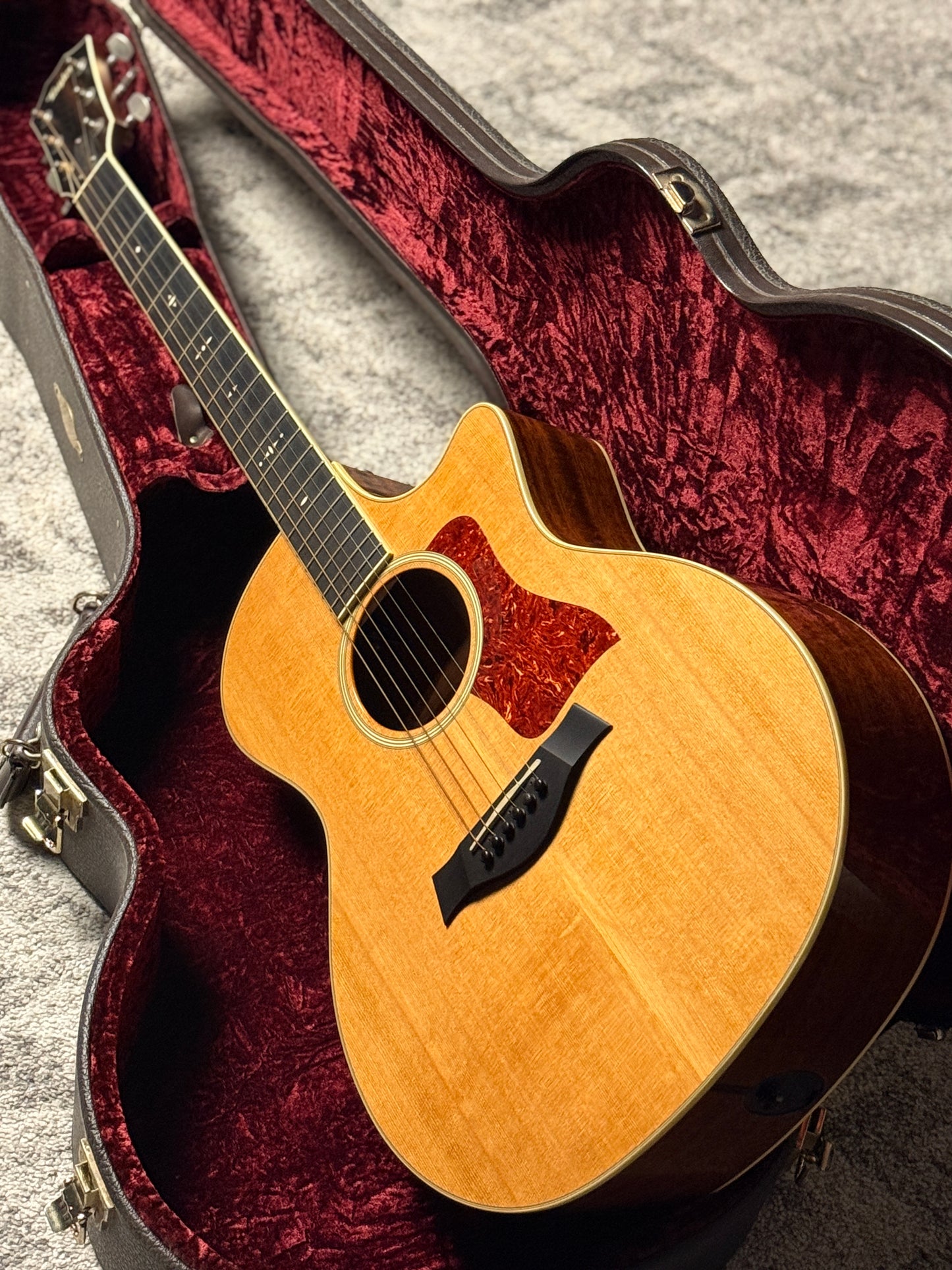 Taylor 514ce Grand Auditorium with Expression System Preamp 1103065070 (USED)