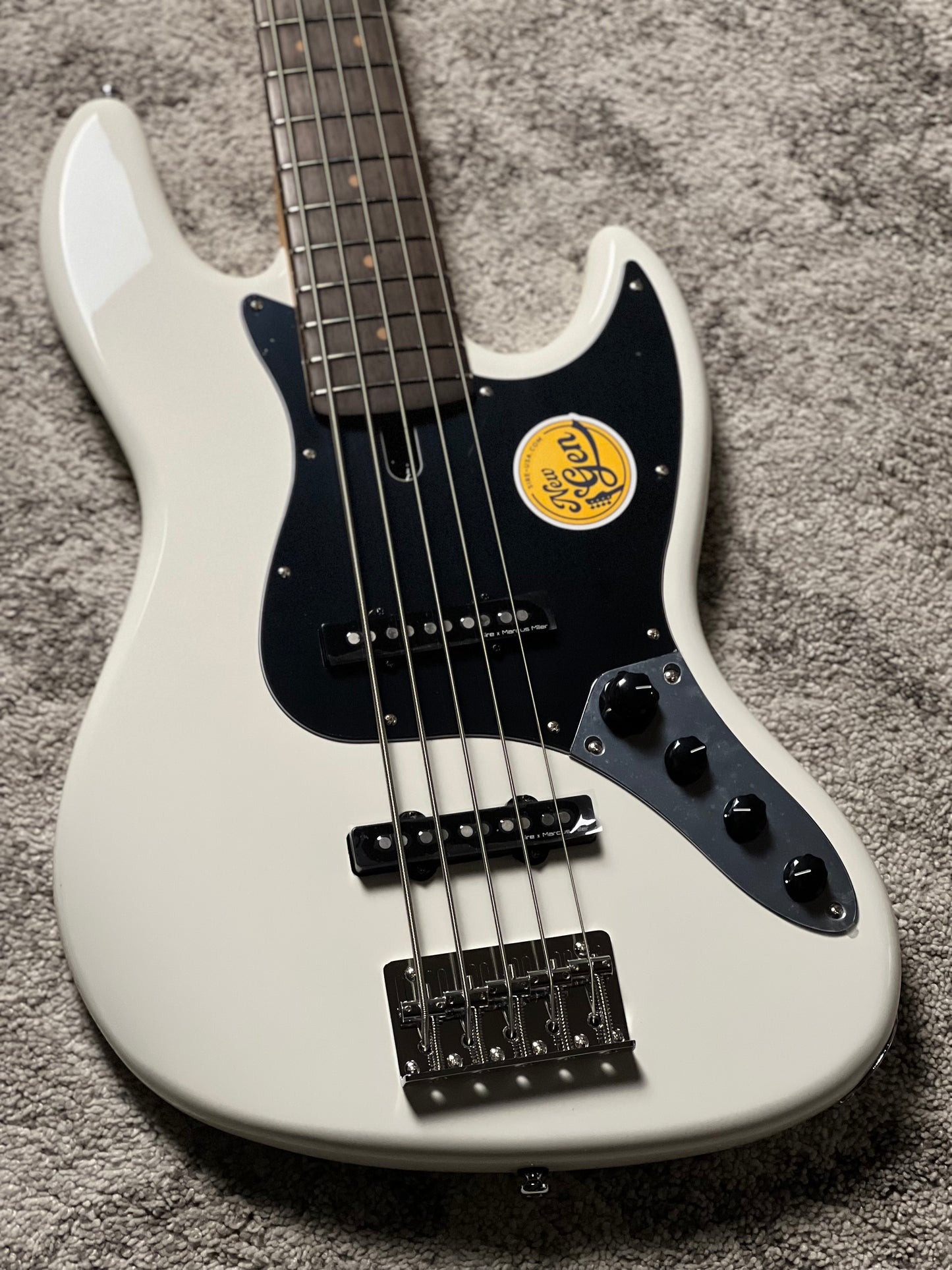 Sire Marcus Miller V3-5 New Gen Electric Bass Guitar in Antique White