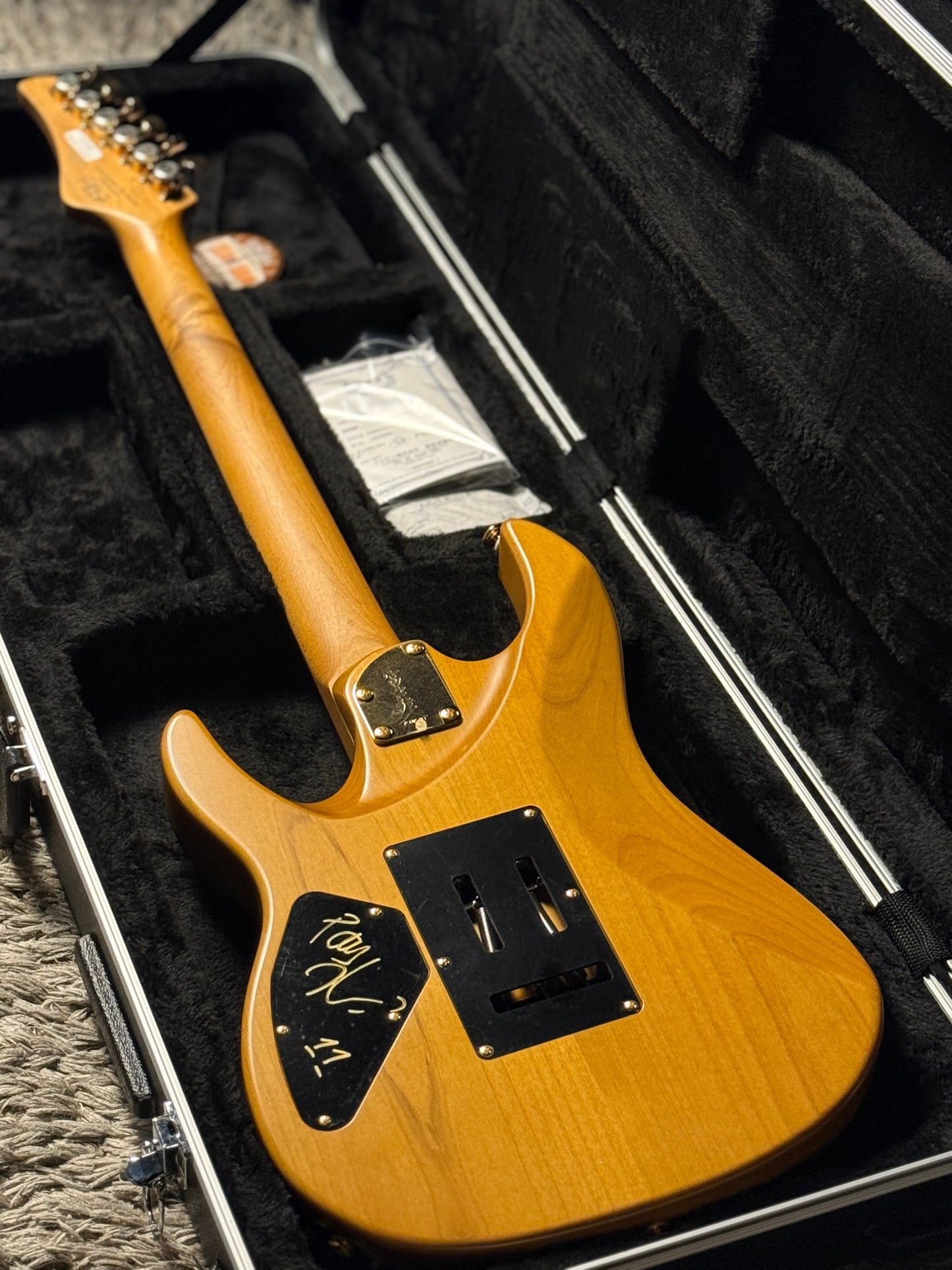 Fujigen FGN EOS2-DU24HH-PB1-RM in Vintage Natural Pay Burman Signature #11