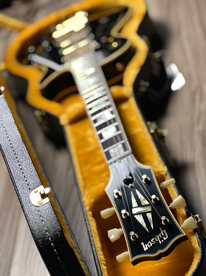Gibson 1957 Les Paul Custom Reissue 3-Pickup Bigsby in Ebony w/Case 742580