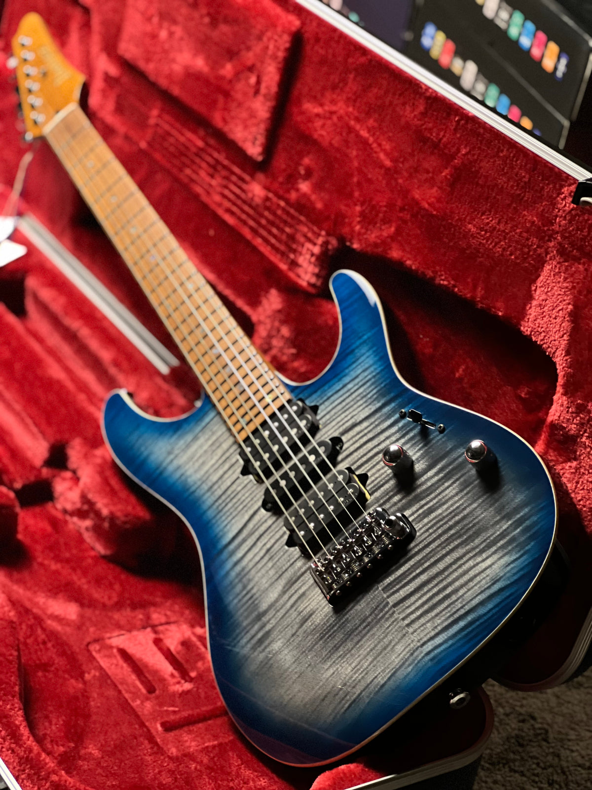Ibanez Prestige AZ2407F พร้อมเคสสี Sodalite