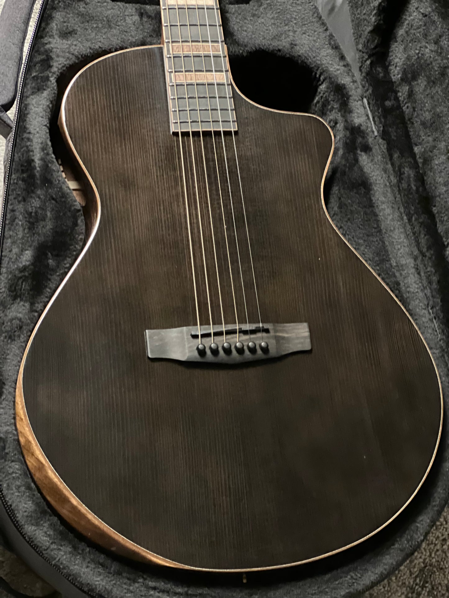 Cort Modern TBK in Trans Black Gloss CA260402762