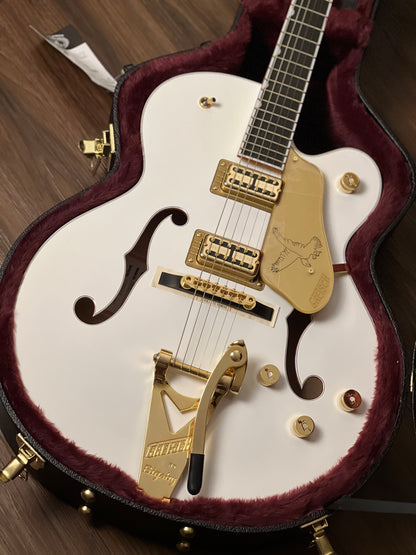 Gretsch G6136TG Players Edition Falcon Hollowbody With Bigsby In White