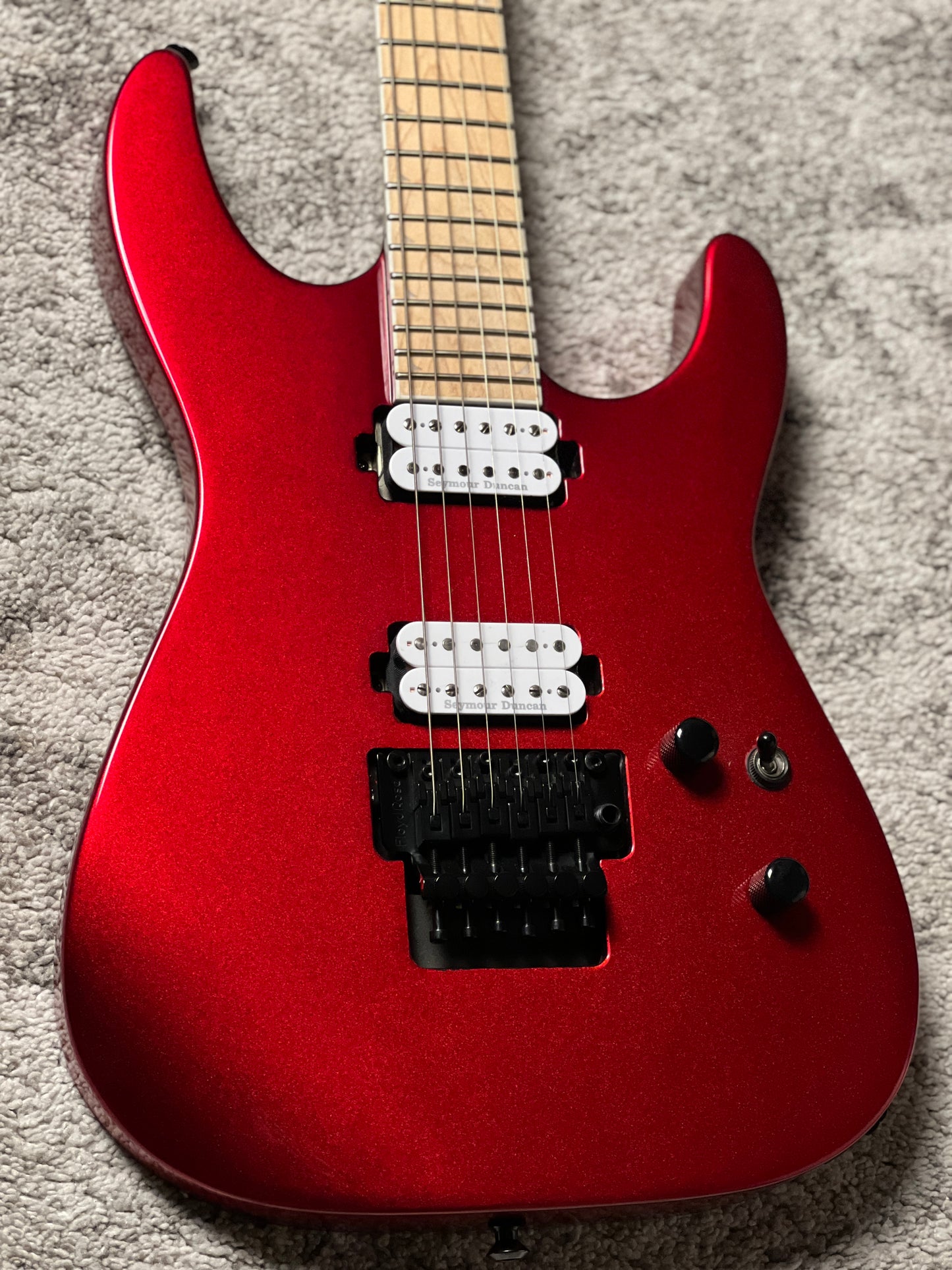 Jackson Pro Series Soloist SL2M - สีแดงเมทัลลิก