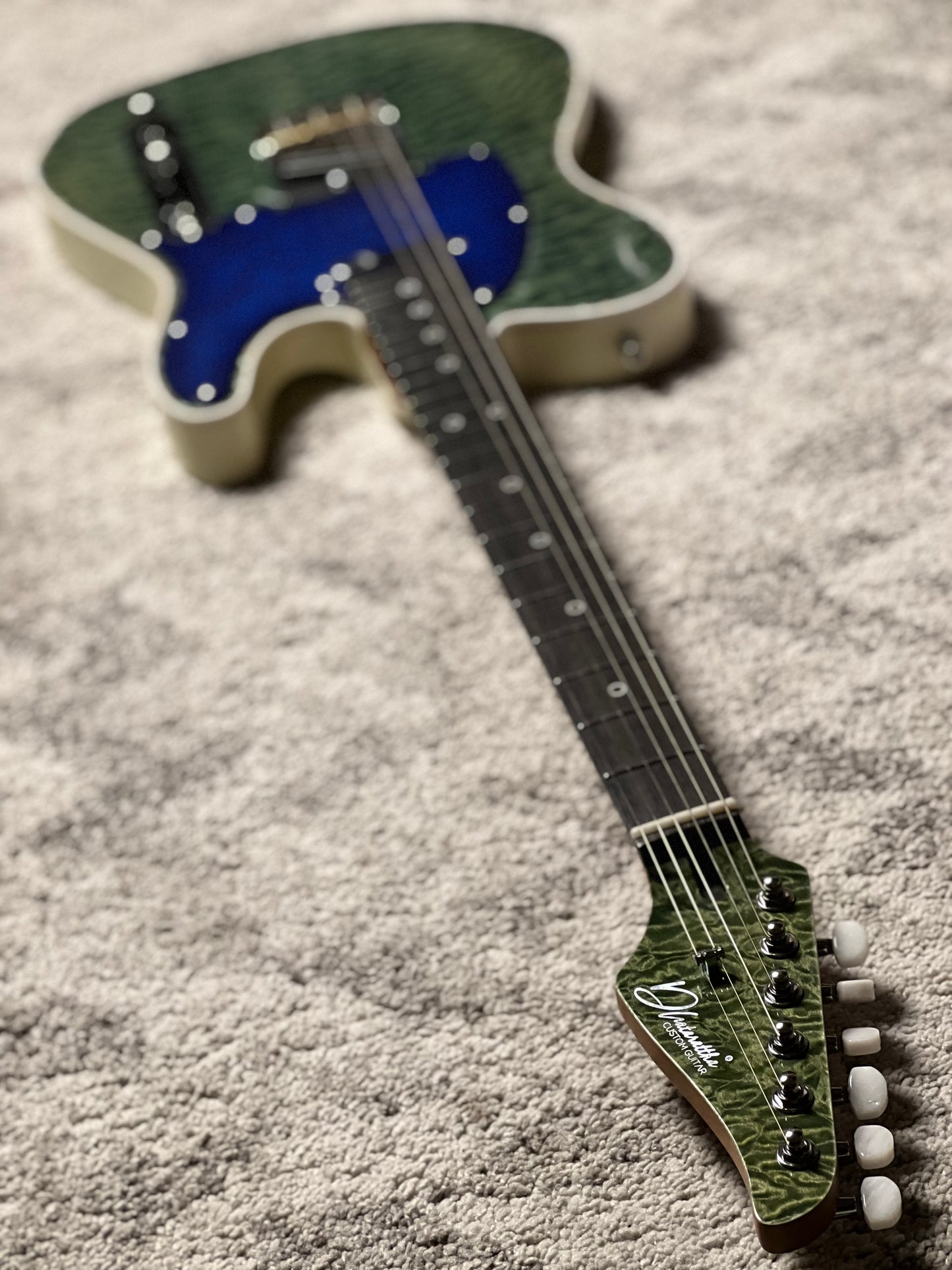 Dhatarattha Custom DTL Quilt in Moss Green with Rosewood FB and Blue Quilt Pickguard