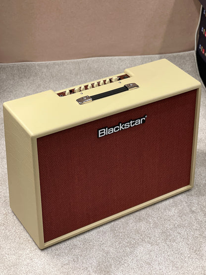 Blackstar Debut 100R 2X12R Combo in Cream