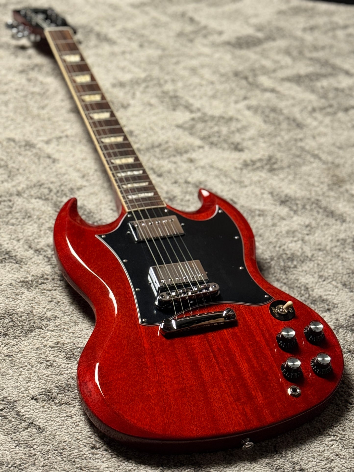 Gibson SG Standard in Heritage Cherry with Gigbag 233840243 (B STOCK)