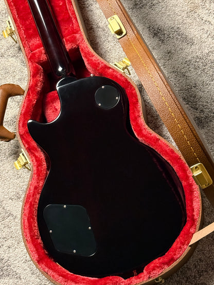 Gibson Slash "Victoria" Les Paul Standard Goldtop Dark Back with Case 225220066