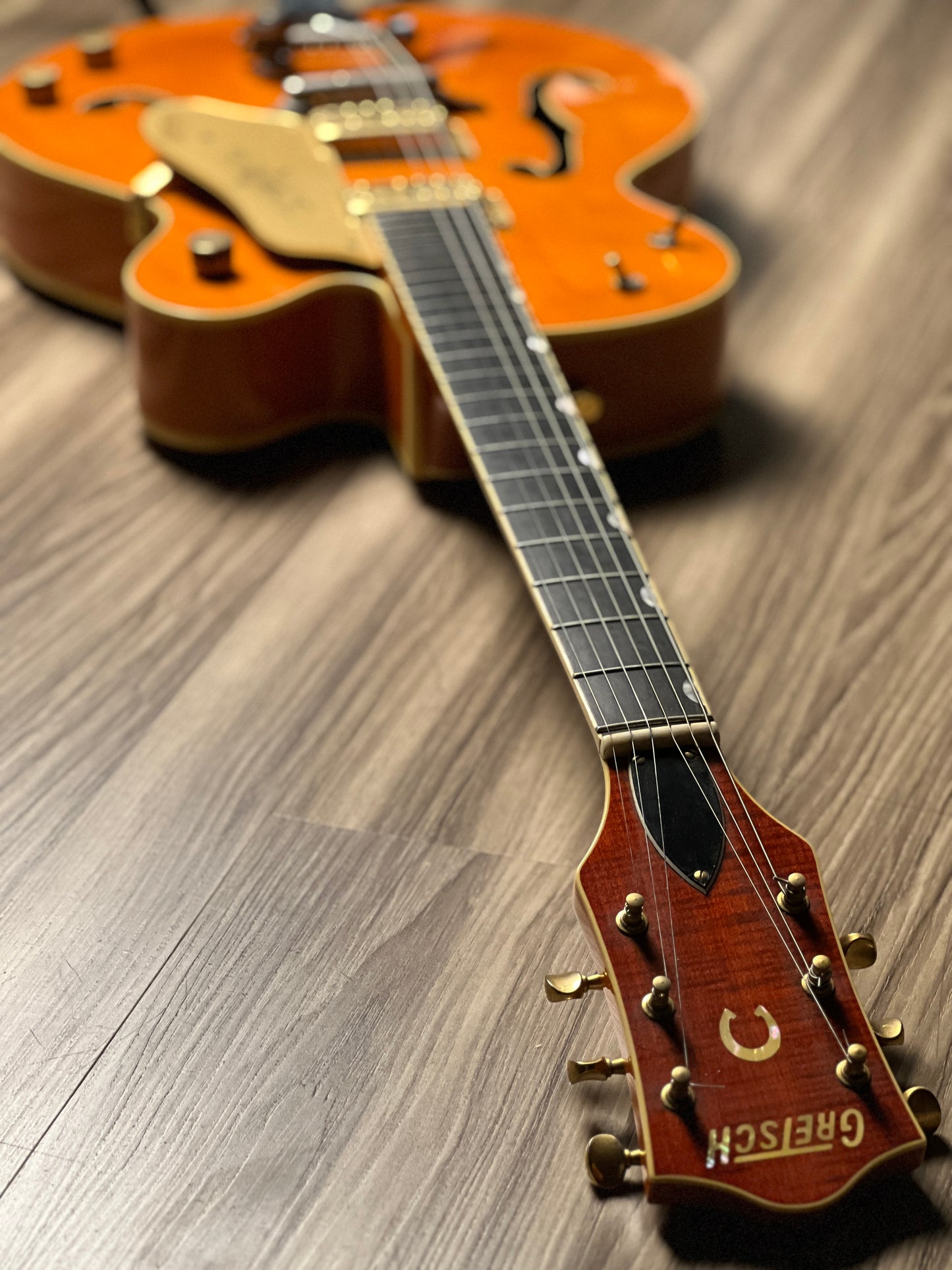 Gretsch G6120-1959 Chet Atkins Hollowbody w/Bigsby in Vintage Orange Stain (USED) JT09041398