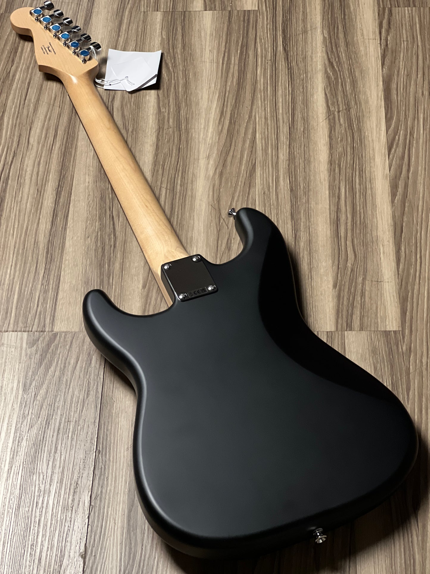 Squier Debut Series Stratocaster HT HSS with Laurel FB in Black
