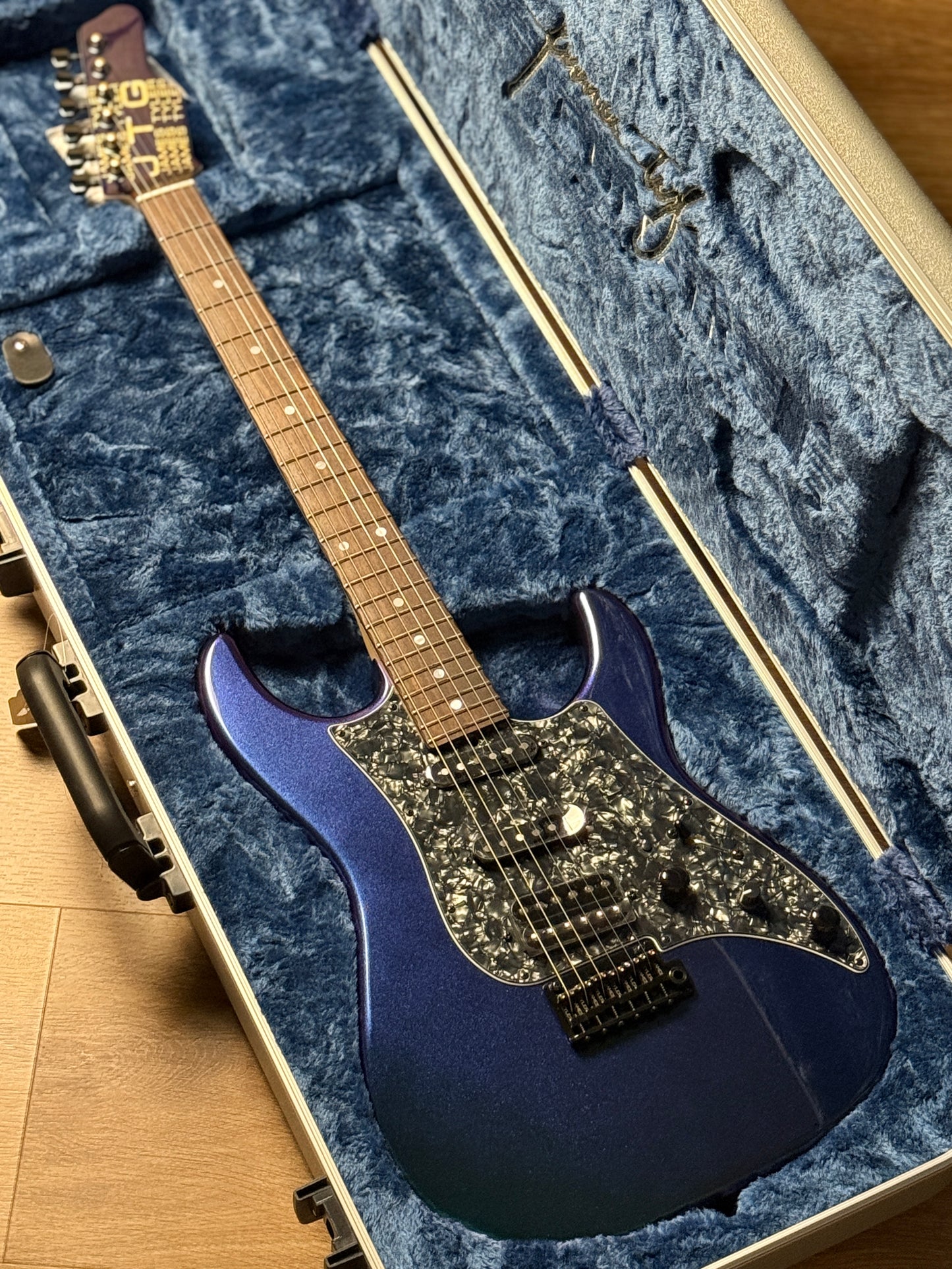 James Tyler JTG MK-1 in Chameleon