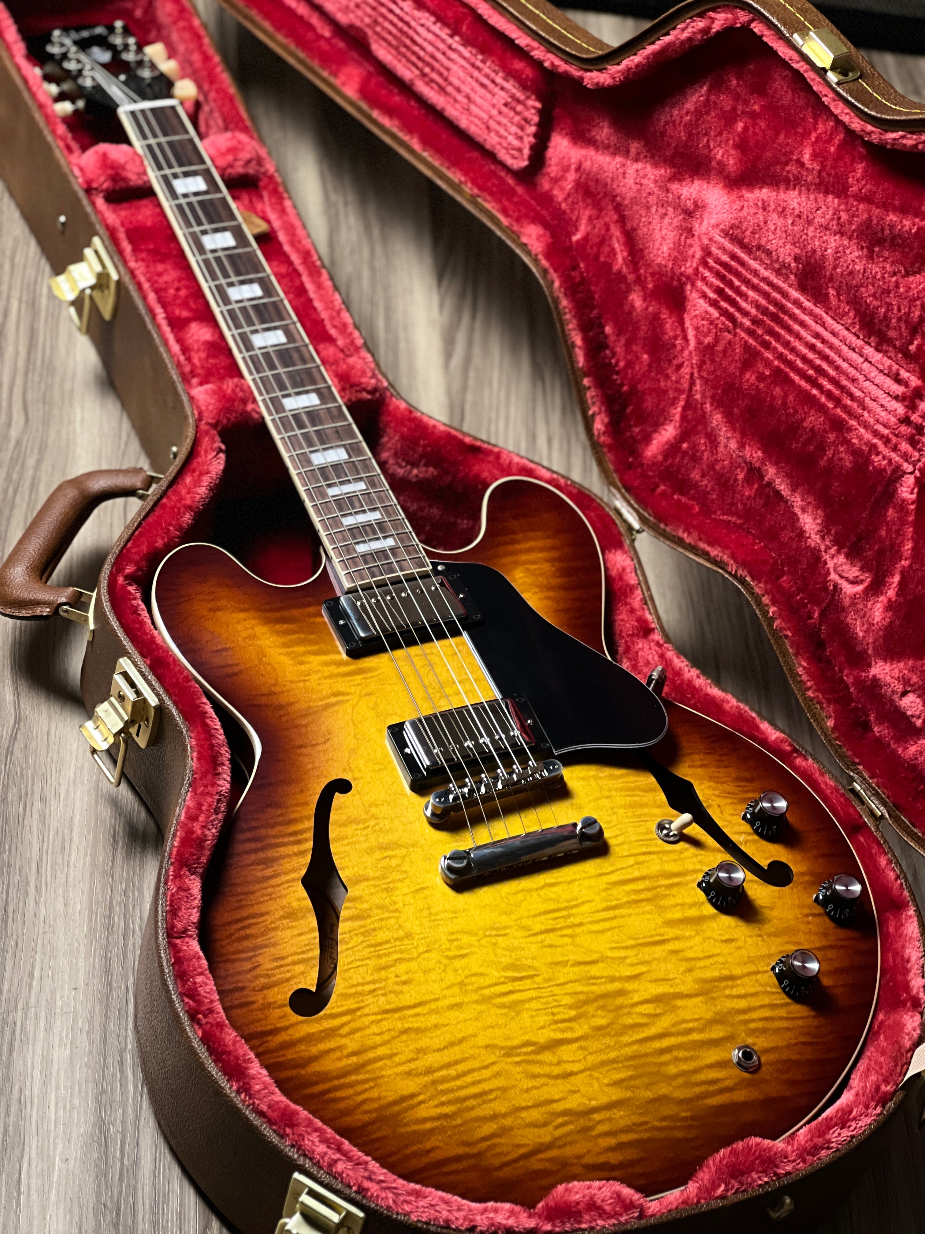 Gibson ES-335 Figured Semi Hollow Body in Iced Tea w/Case