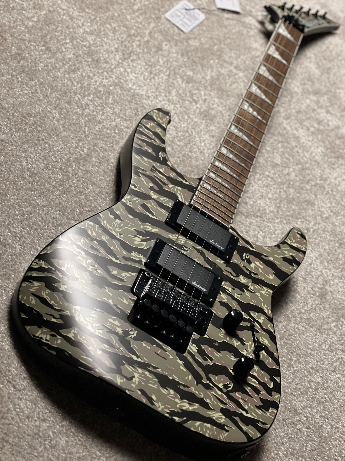 Jackson X Series Soloist SLX DX Camo with Laurel FB in Tiger Jungle Camo (USED)