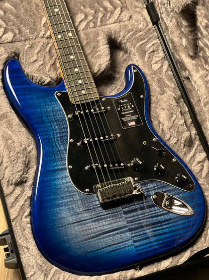 Fender American Ultra Limited Edition Stratocaster with Ebony FB in Denim Burst US23002770