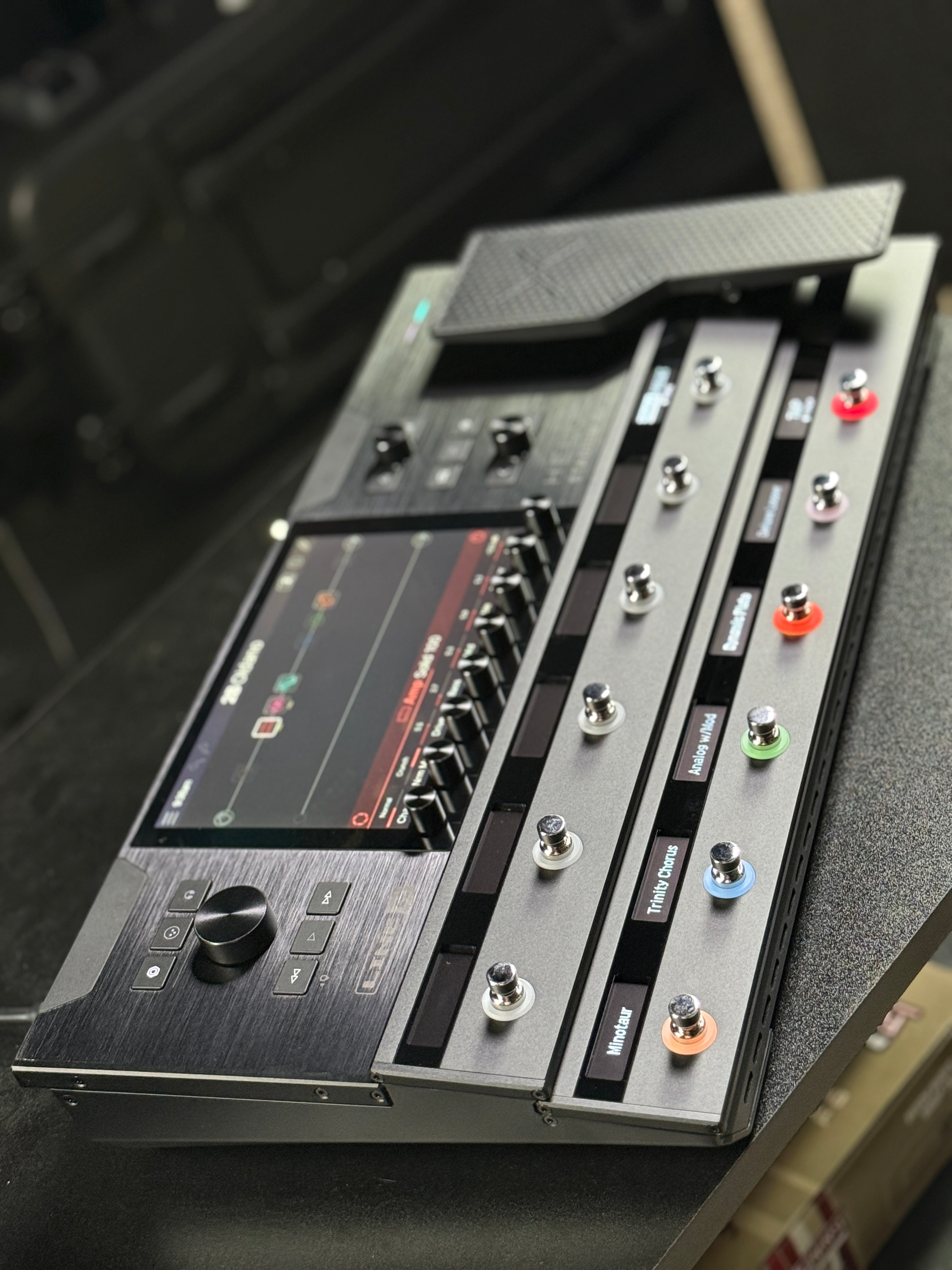 Line 6 Helix Stadium XL Amp Modeler and FX Processor Line 6 Helix Stadium XL Amp Modeler and FX Processor