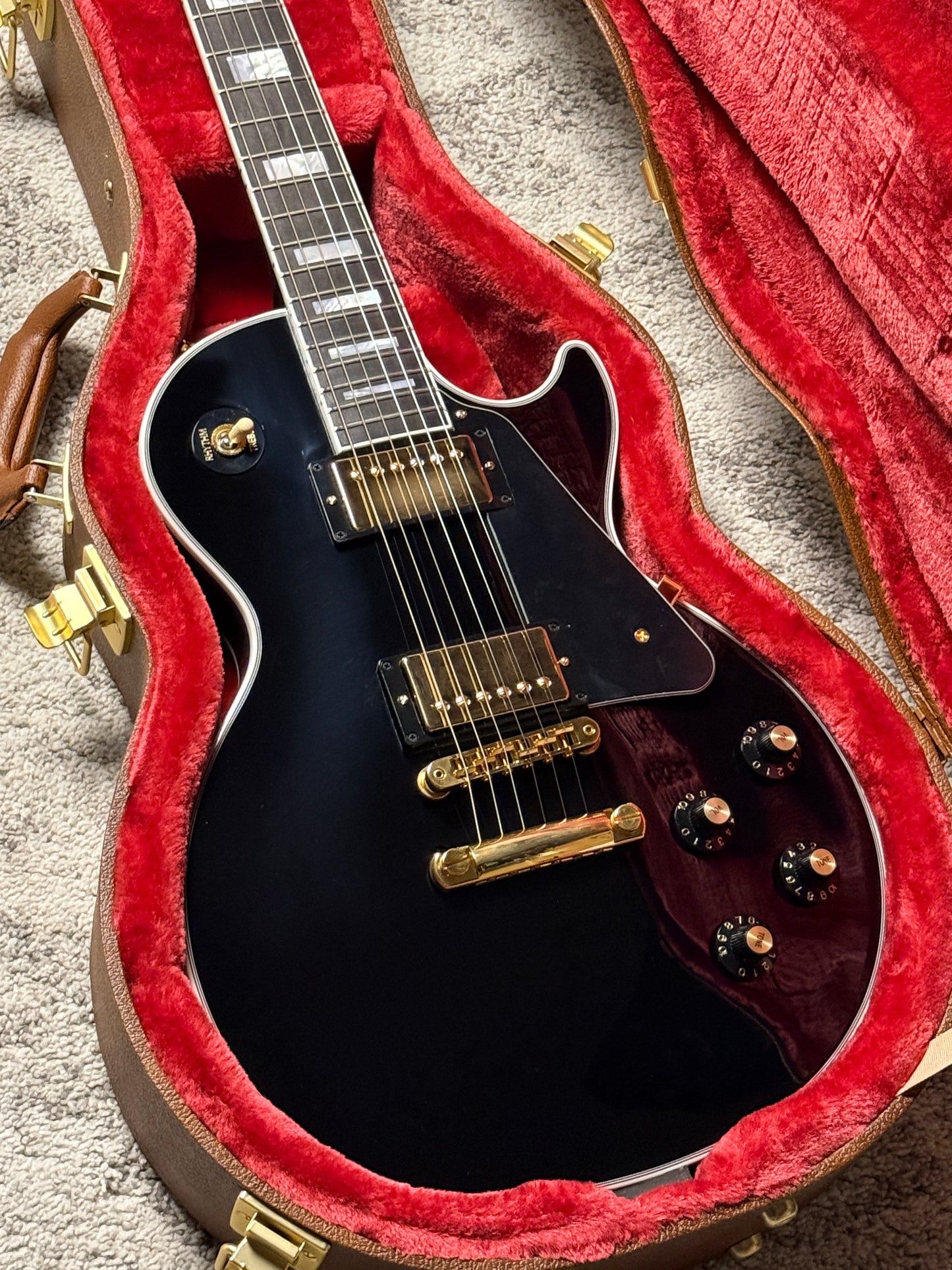 Gibson Les Paul Custom 70s in Ebony 231850273