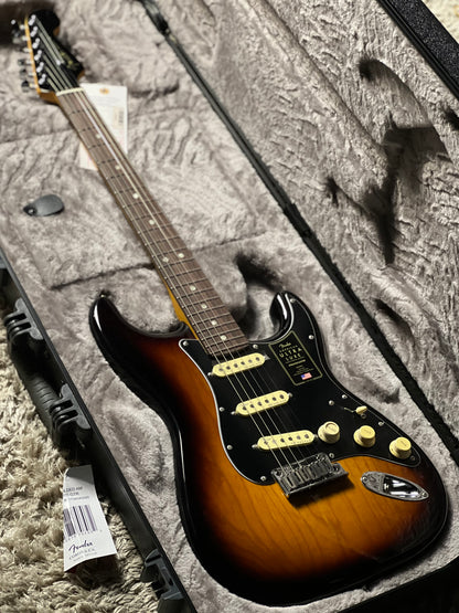 Fender American Ultra Luxe Stratocaster in 2 Color Sunburst with Rosewood Fingerboard US23058700