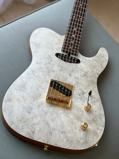 Saito S-622 TLC with Rosewood in White Granite with Gold Hardware 242919