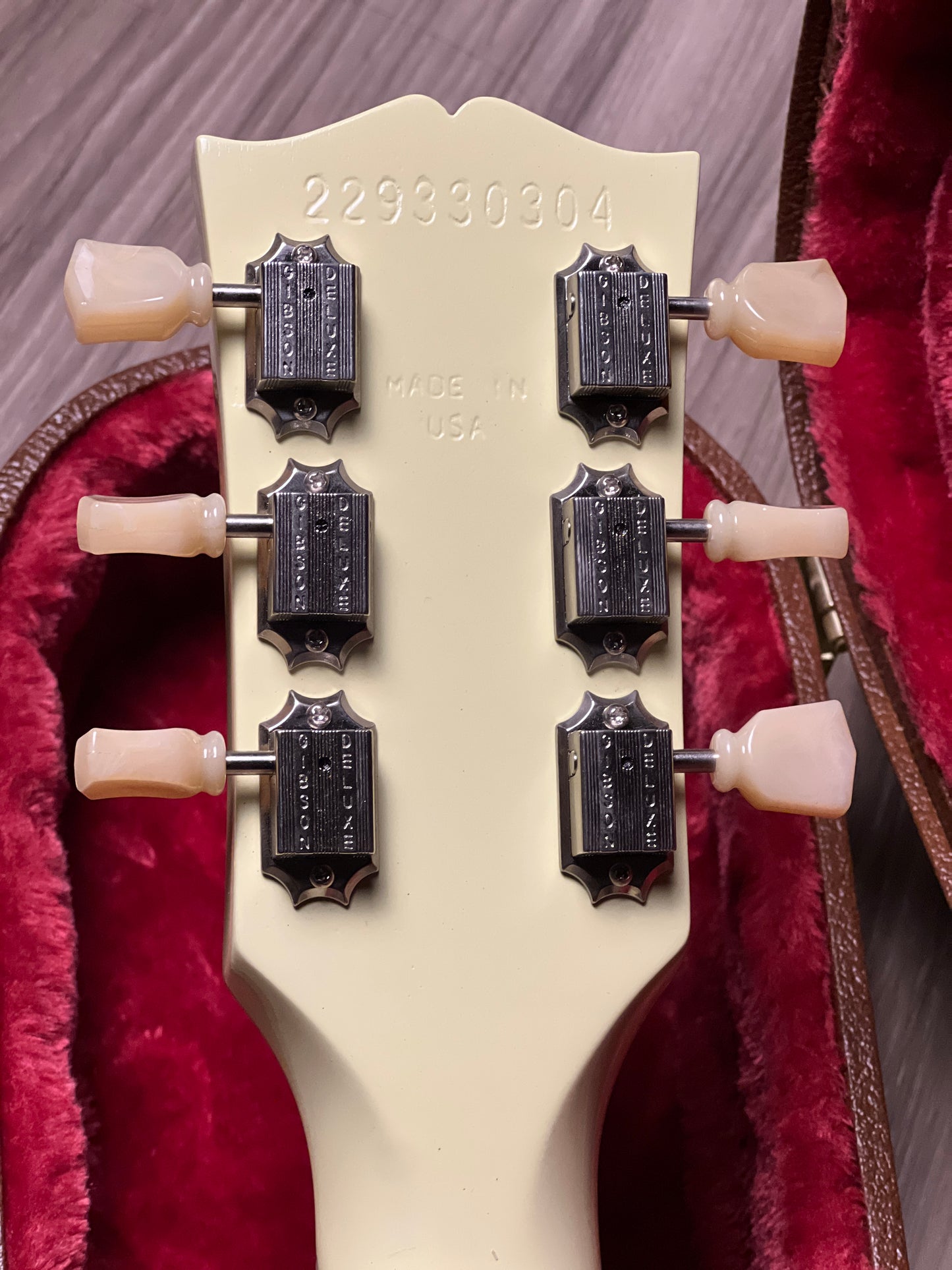 Gibson SG Standard 61 Classic In White w/Case 229330304