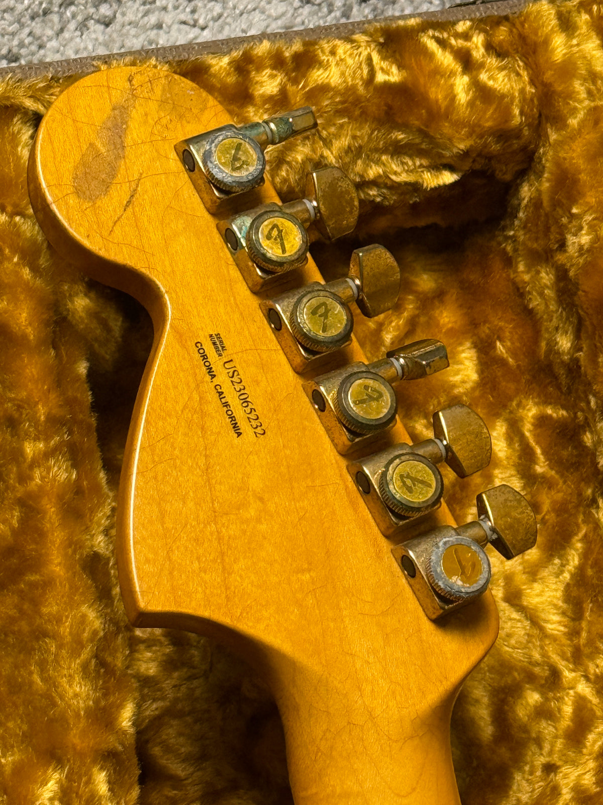 Fender Limited Edition Bruno Mars Stratocaster with Maple FB in Mars Mocha US23065232 (USED)