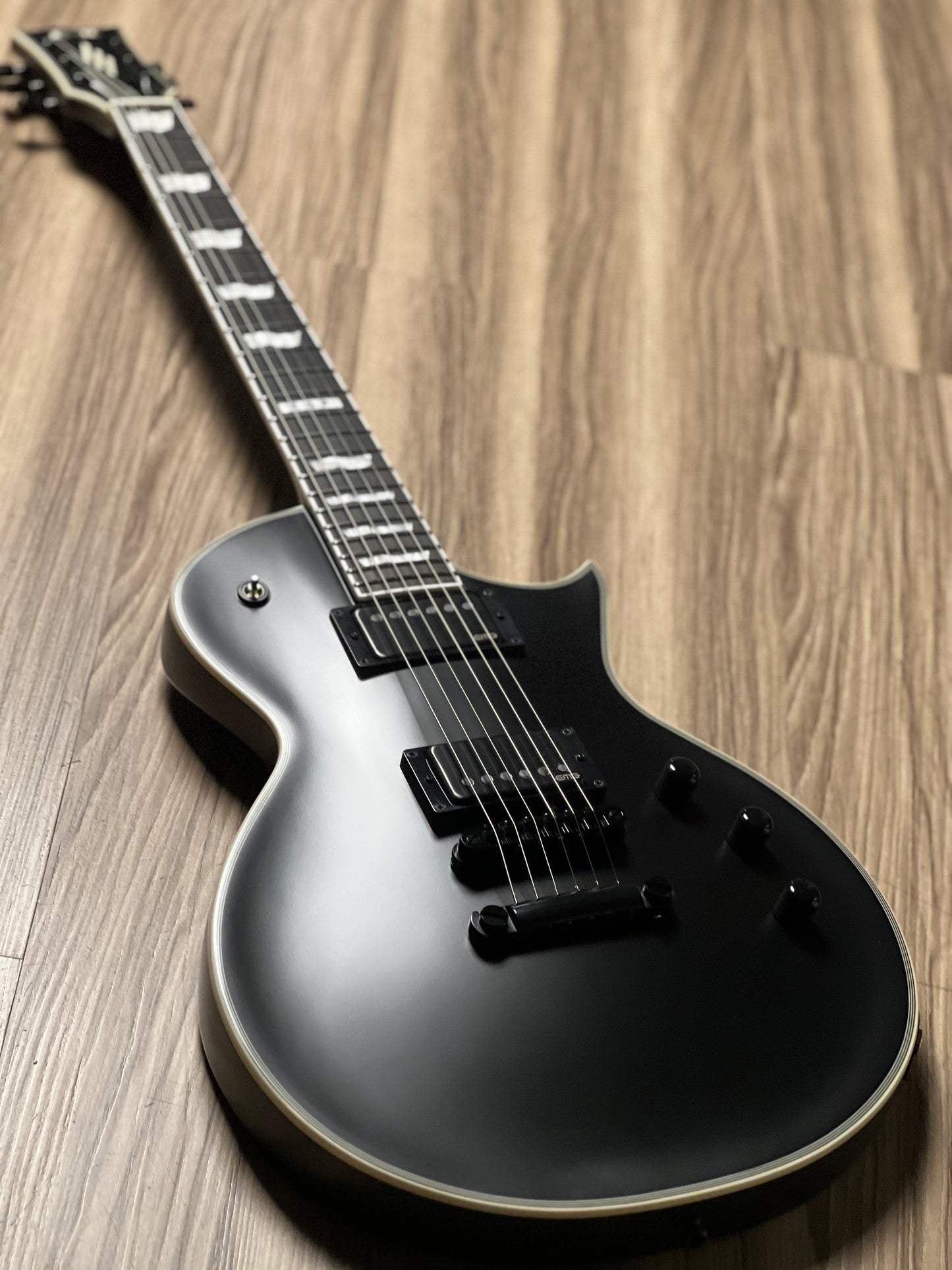 ESP E-II ECLIPSE-EMG black satin ES7652233