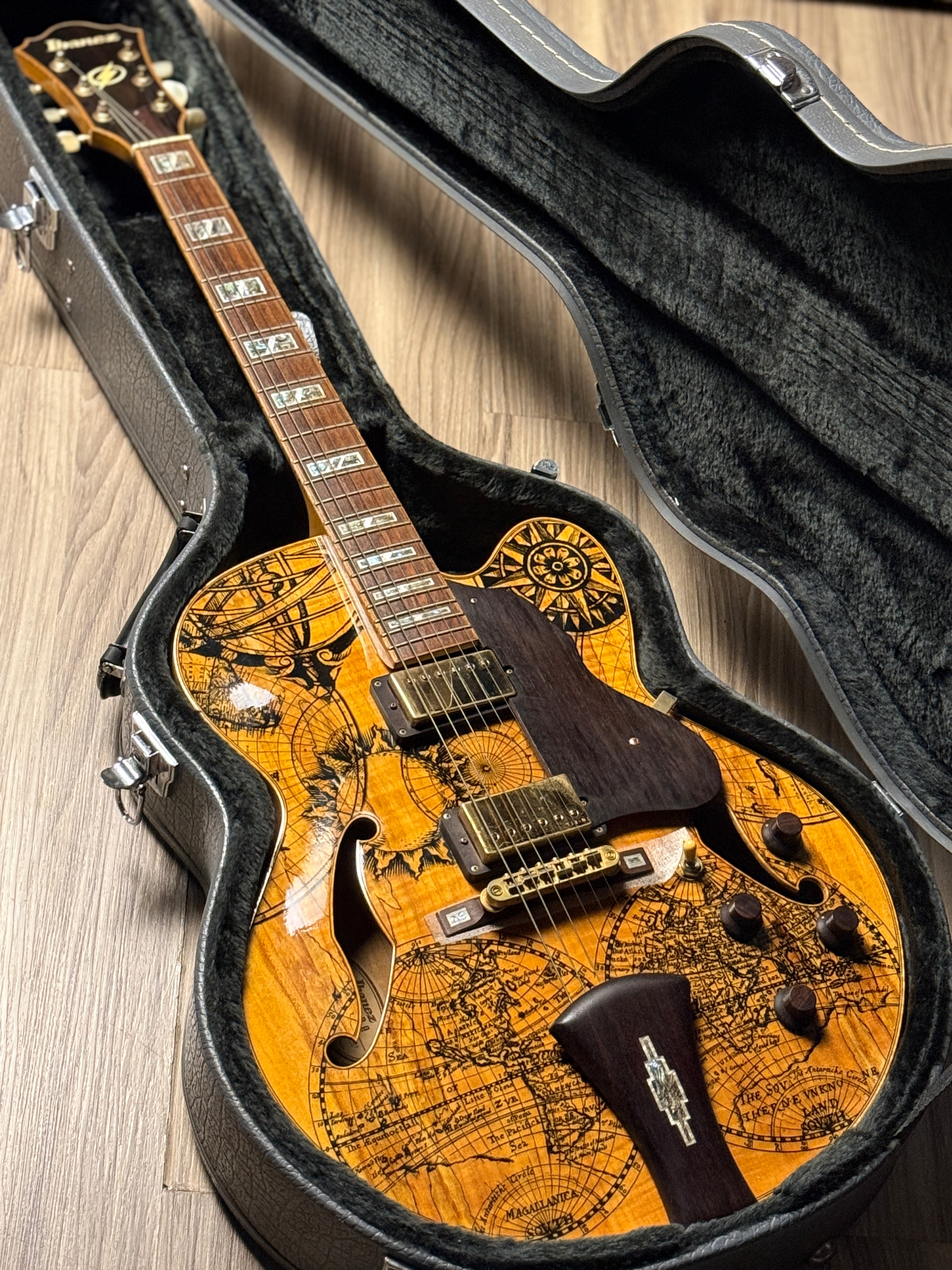 Ibanez AF105SM EE in Exotic Explorer with Hardshell Case S08125686