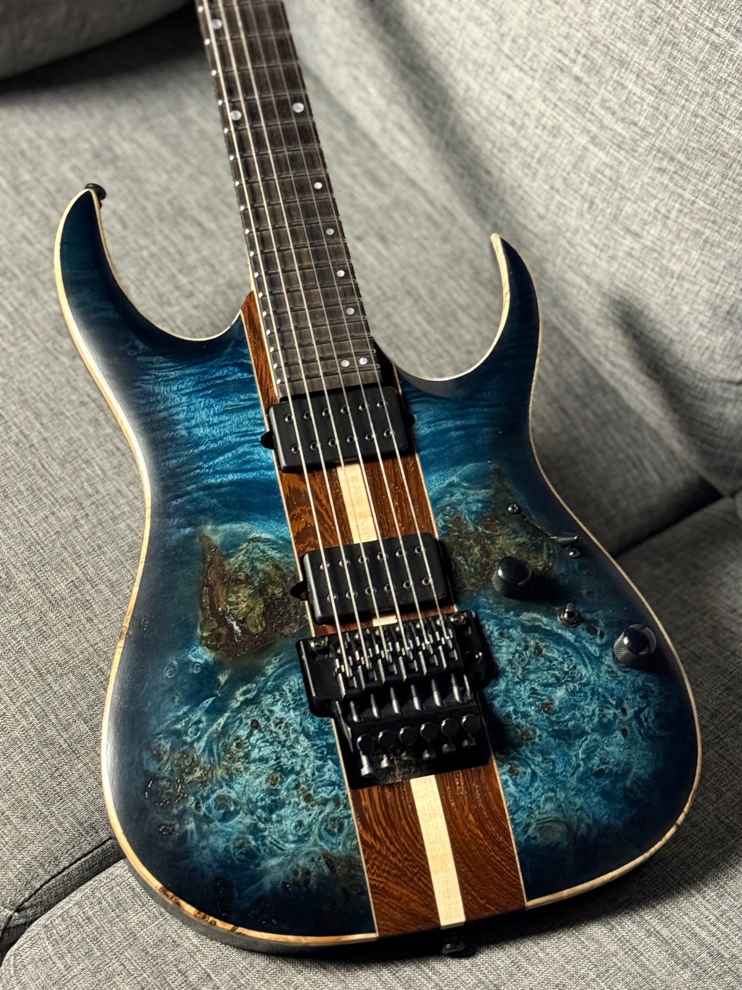 Ibanez Premium RGA20P1PB in Cosmic Blue Burst 250104495 (USED)