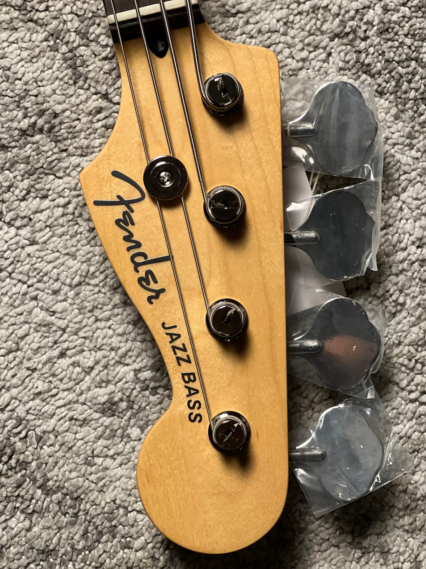 Fender MIJ Limited Jazz Bass with RW FB in Raw Ash Black JD25016284