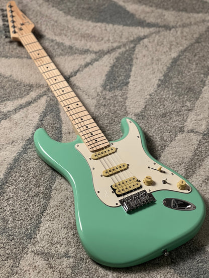 SLX Hawk Classic Essentials 22 HSS with Maple FB in Surf Green