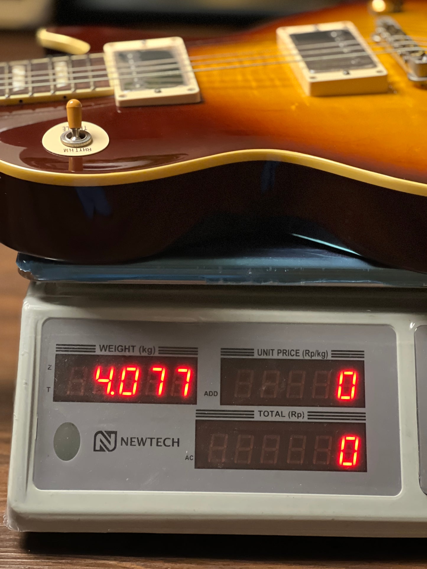 Tokai Love Rock LS-150F-3A TB Premium Series Japan with Solid Flamed Maple Top in Tea Burst 2246261