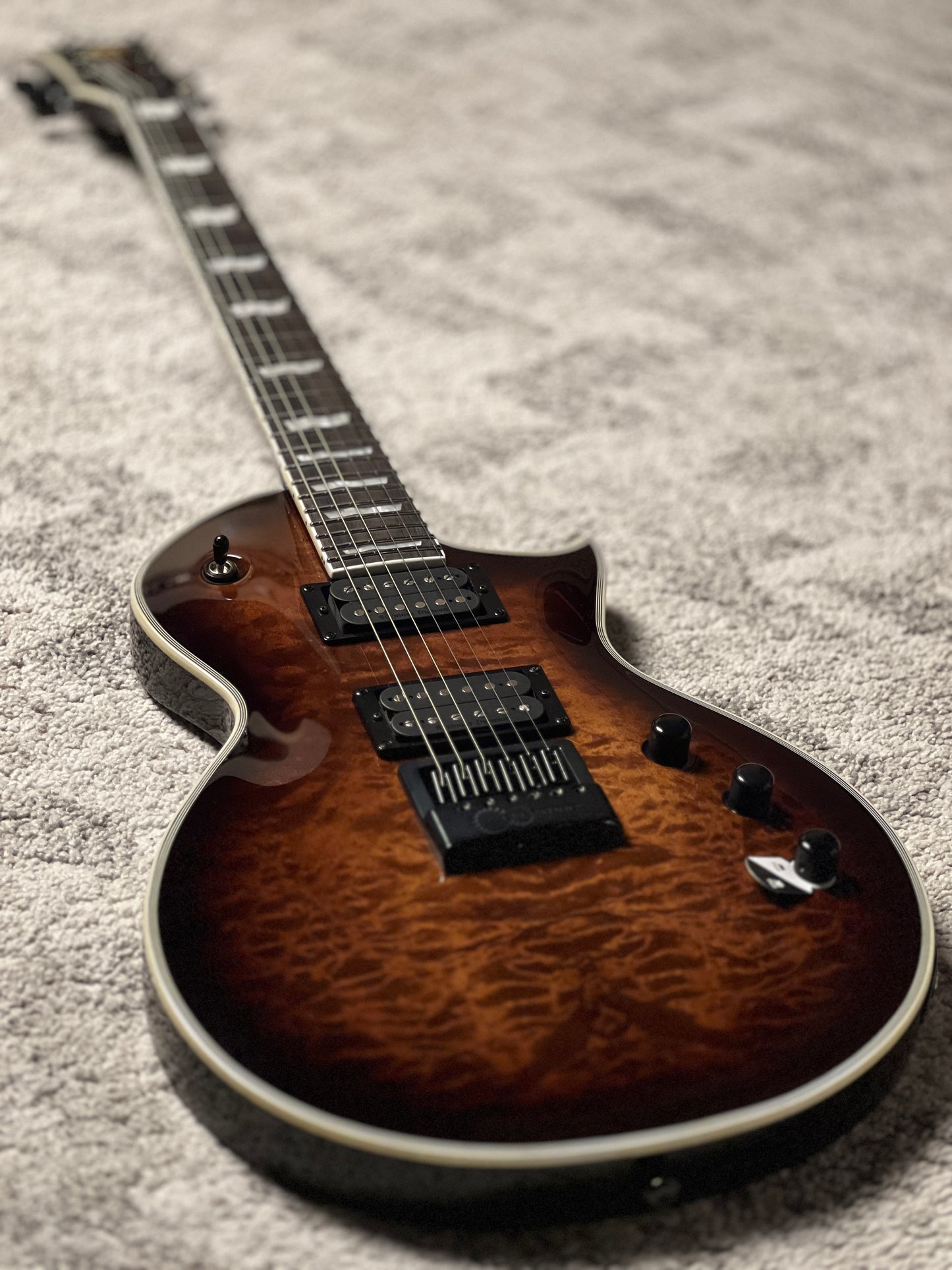 ESP LTD EC-1000 Evertune in Dark Brown Sunburst