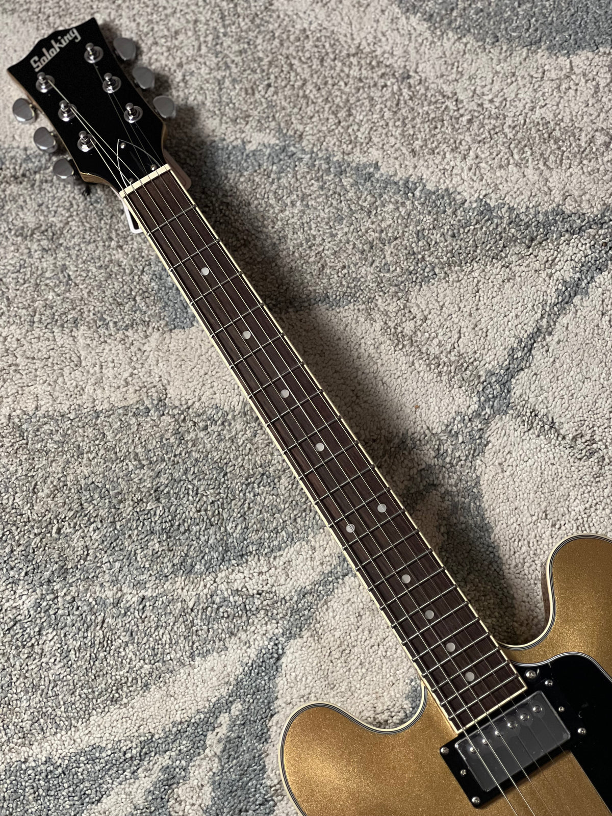 Soloking SH-335 Heritage in Gold Metallic