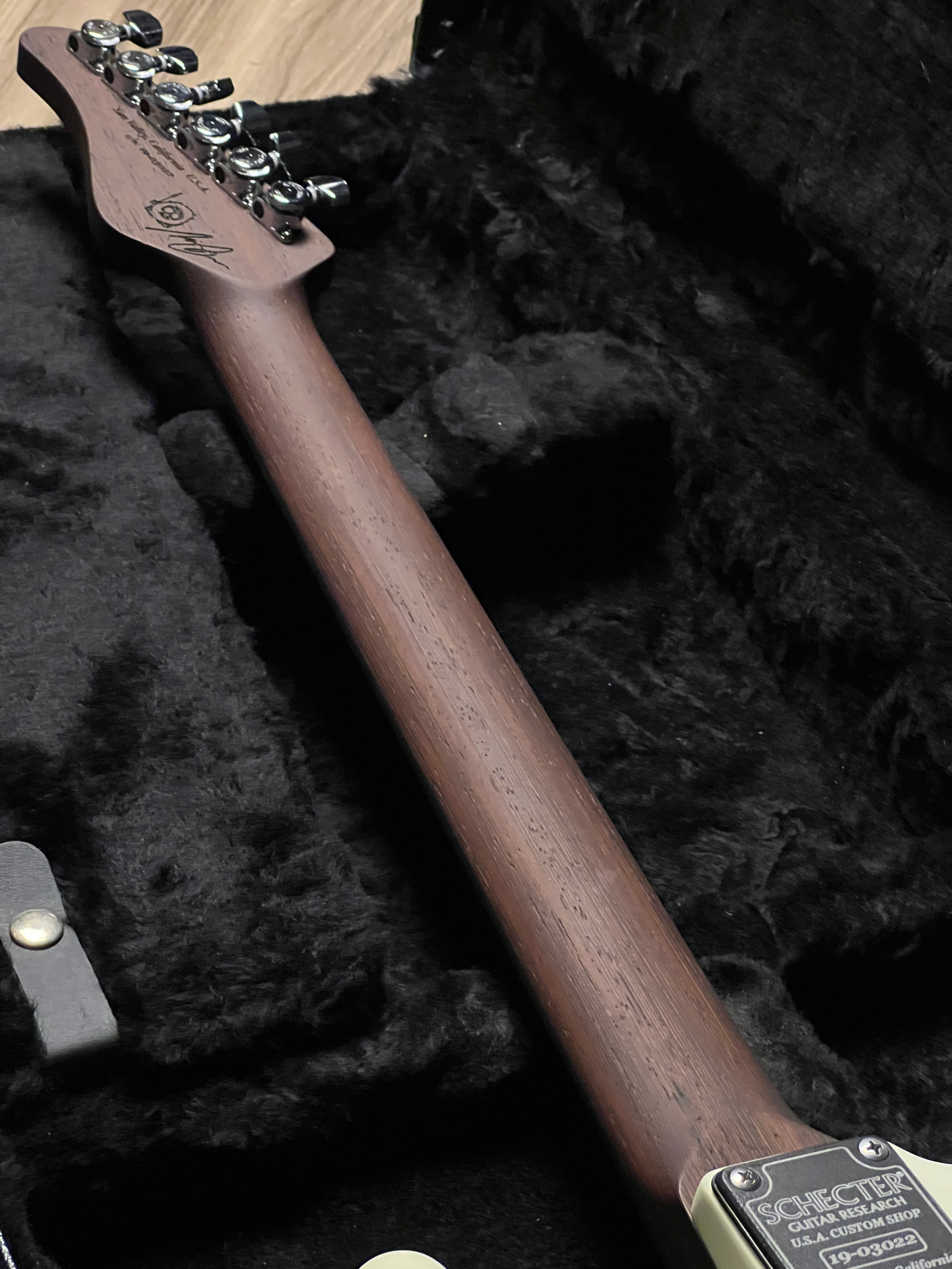 Schecter USA Signature Nick Johnston Signature - Atomic Snow