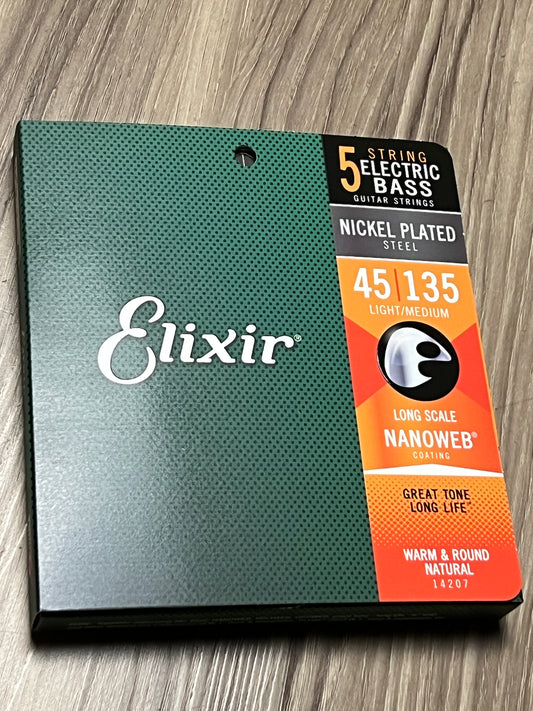 Elixir 14207 Nanoweb Light/Med Long Scale 5-String Bass 45-135