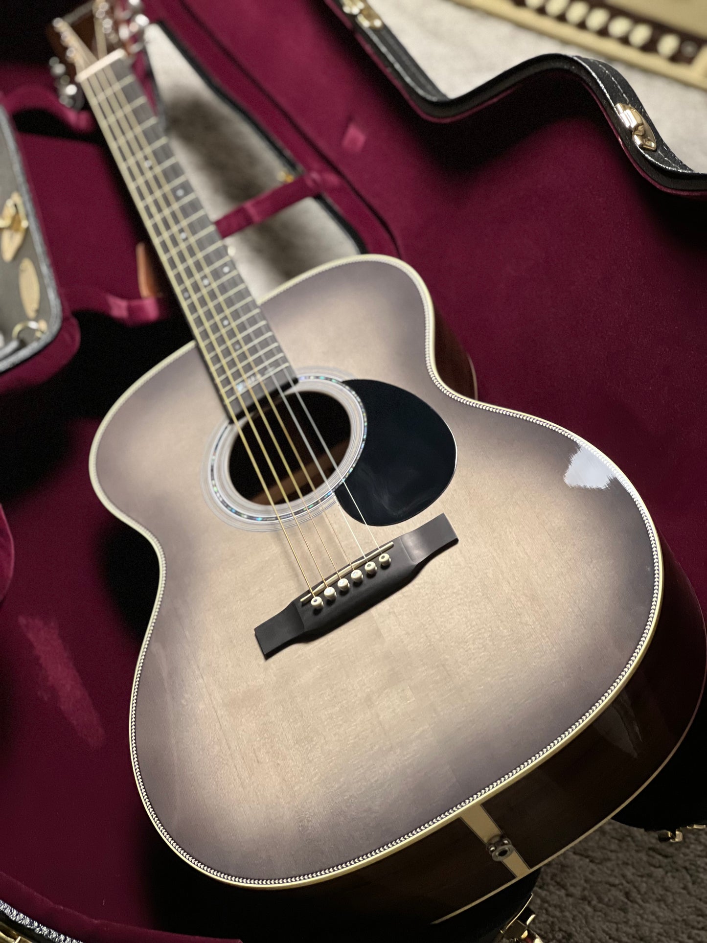 Martin OMJM John Mayer 20Th Anniversary with Platinum Gray Burst #1313