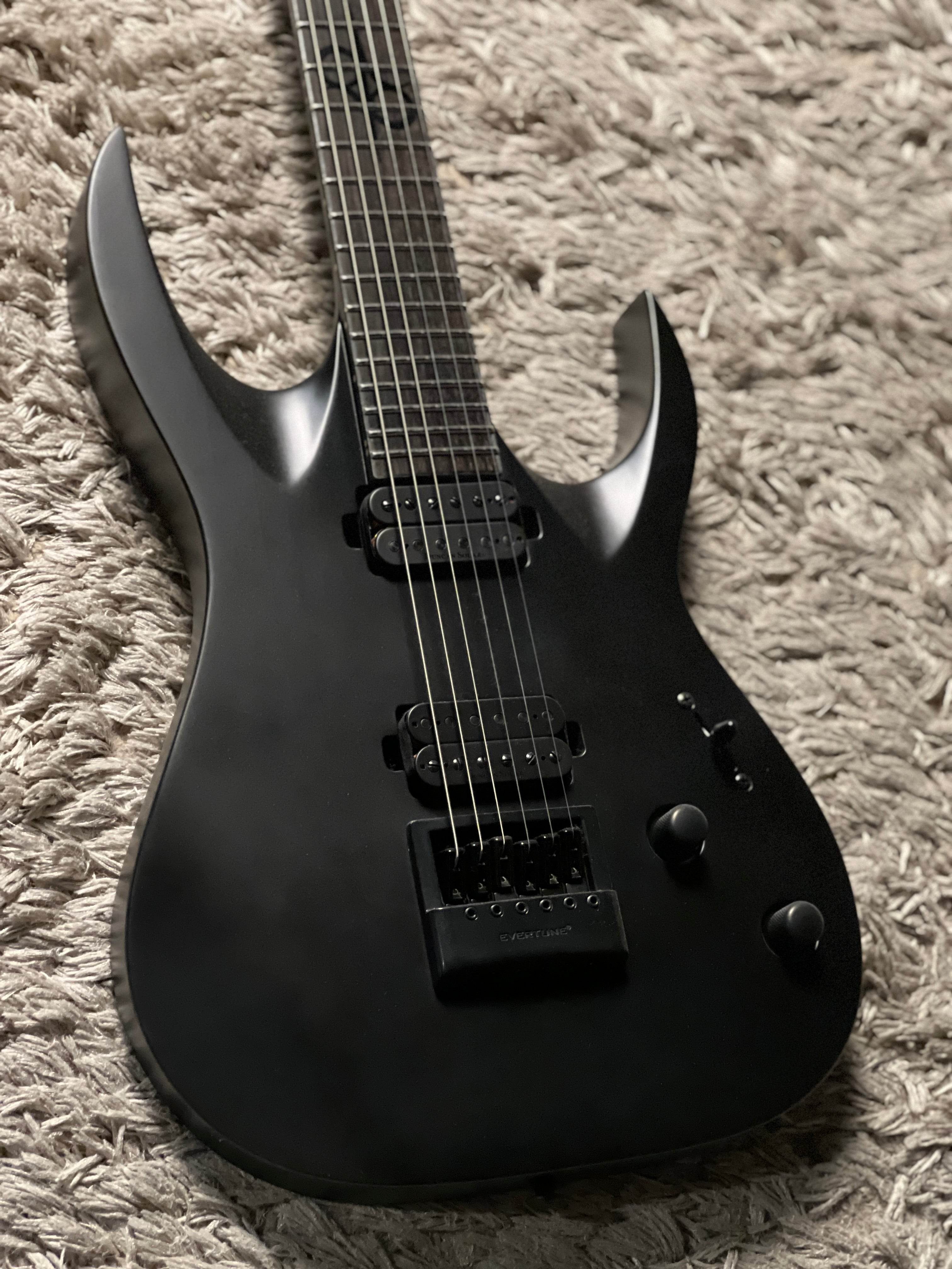 Solar A1.6Svart+ in Carbon Black Matte – nafiriguitar.com