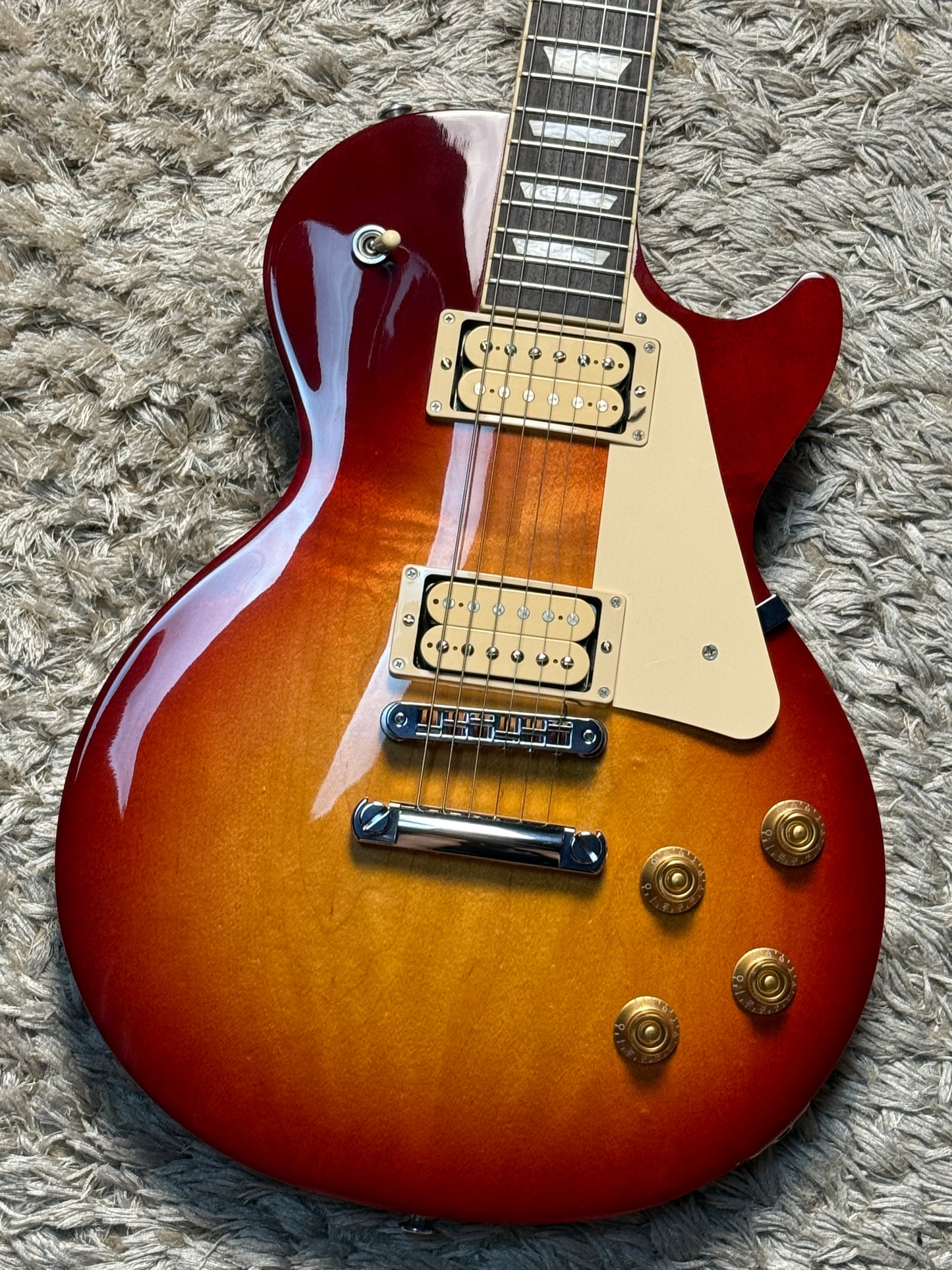 Gibson Les Paul Studio Double Trouble in Cherry Sunburst 234450096