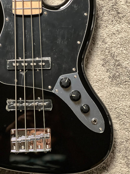 SLX Sparrow 70s Special Essentials with Maple FB in Black