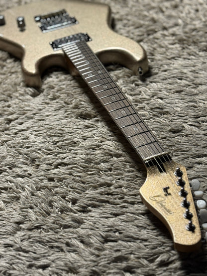 Dhatarattha Basic DST HH in Gold Sparkle with Rosewood FB