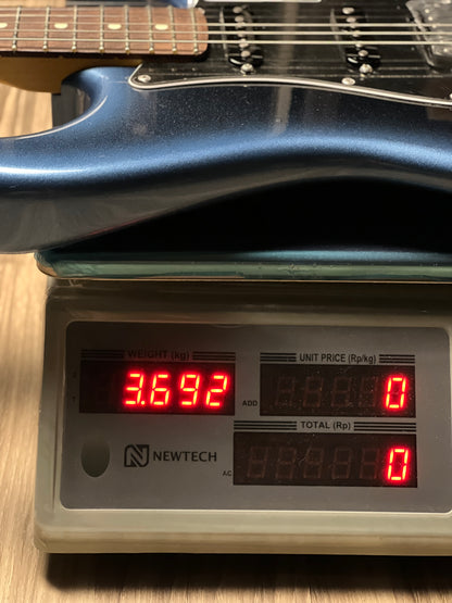 Fender American Professional II Stratocaster HSS - Dark Night with Rosewood Fingerboard US240030216