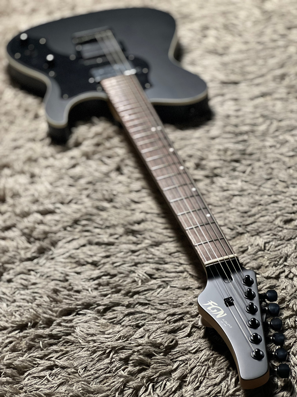 Fujigen FGN Iliad JIL2-ASH-DE664-R/OPB in Open Pore Black G230477