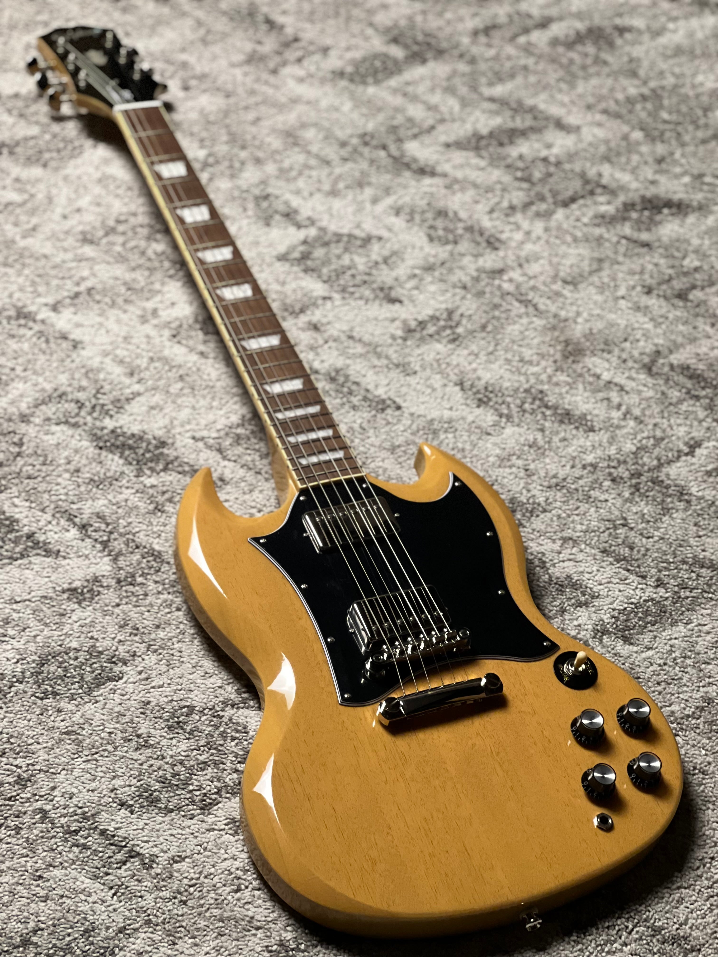 Epiphone SG Standard in TV Yellow w/Gigbag – nafiriguitar.com