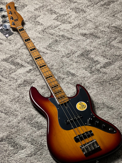 Sire Marcus Miller V5 Alder 4 String in Tobacco Sunburst