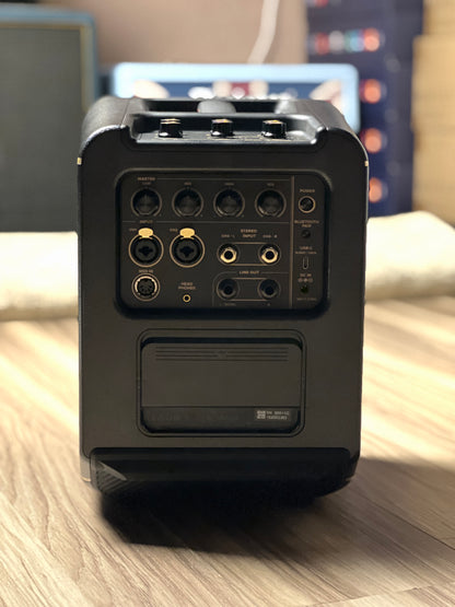 Positive Grid Spark Smart Combo Amplifier สำหรับกีตาร์ไฟฟ้าและอะคูสติกและเบส 