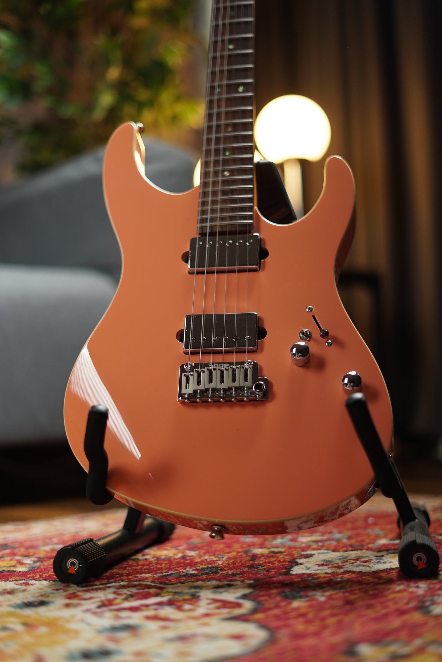 SQOE SEIB500 HH Roasted Maple Series in Coral Pink